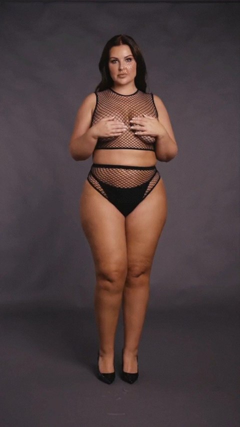 2 piece with crop top, pantie and fishnet structure. 2 piece with crop top, pantie and fishnet structure.