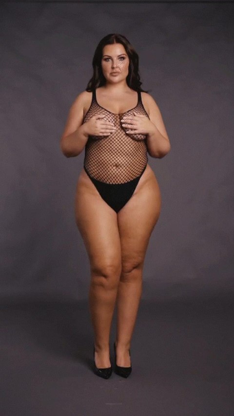 Body with fishnet structure. Body with fishnet structure.