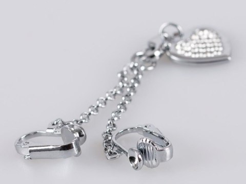 Intimate Heart-shaped Chain Intimate Heart-shaped Chain